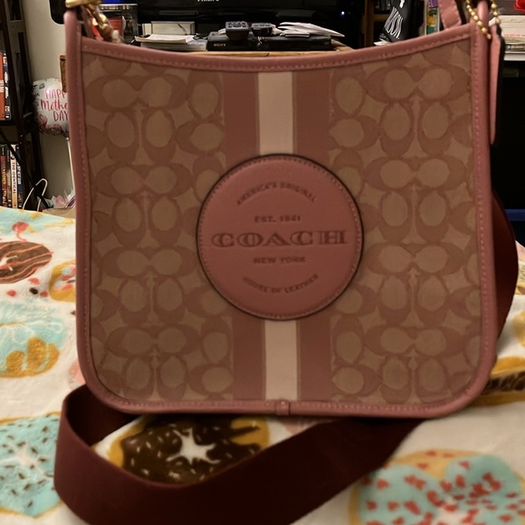 NWT Coach Dempsey File Bag Signature Jacquard With Stripe And Coach Patch CA195 - Picture 9 of 11